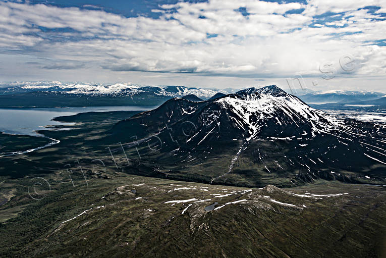 Ahkkamassivet Flygfoto Ahkka, Ahkkamassivet, Akka, Akkamassivet, drönarbild, drönarbilder, drönarfoto, fjäll, flygbild, flygbilder, Flygfoto, flygfoton, Landskap, lappland, sommar