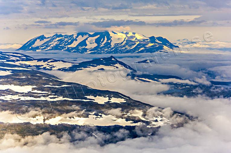 Akkamassivet Akkamassivet, drönarbilder, drönarfoto, flygbild, flygbilder, Flygfoto, flygfoton, Landskap, lappland, moln, sommar