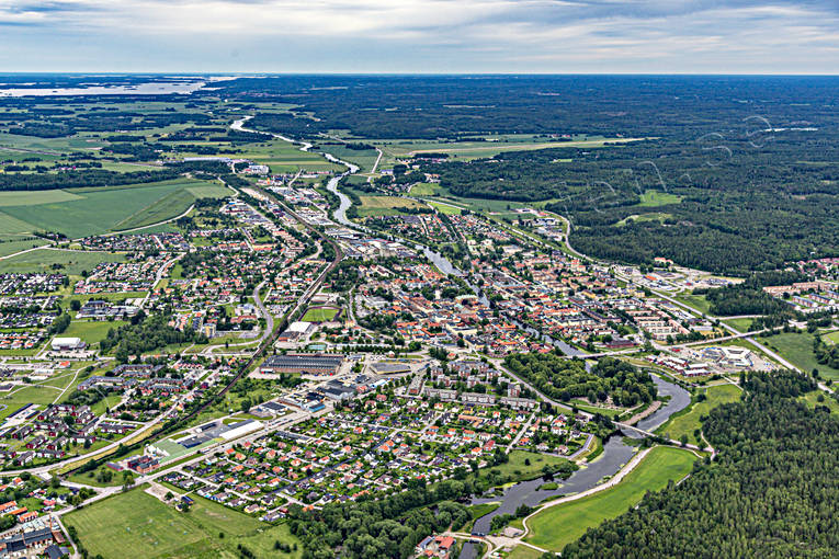 Arboga Flygfoto Arboga, Arbogaån, drönarbild, drönarbilder, drönarfoto, flygbild, flygbilder, Flygfoto, flygfoton, sommar, städer, Västmanland