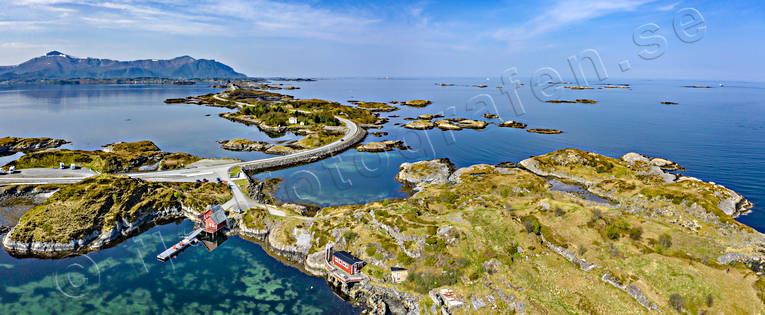 Atlanthavsvägen Flygfoto Atlanten, atlanterhavsvegen, atlanterhavsveien, atlanthavsvägen, Atlantkusten, drönarbild, drönarbilder, drönarfoto, flygbild, flygbilder, Flygfoto, flygfoton, kommunikationer, kust, kustnära, landfart, Norge, Sevärdheter, vår, vägar