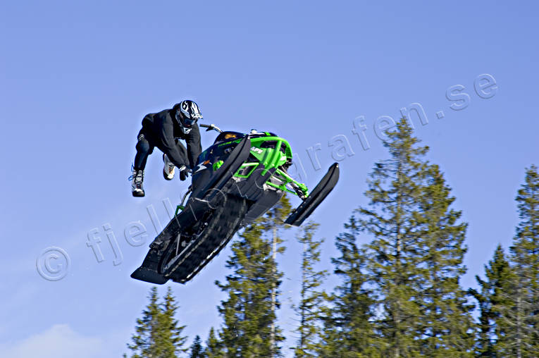 Big Jump Skoter arrangemang, big jump, evenemang, hopp, motor, motorsport, skoter, snöskoter, spänning, vinter, äventyr