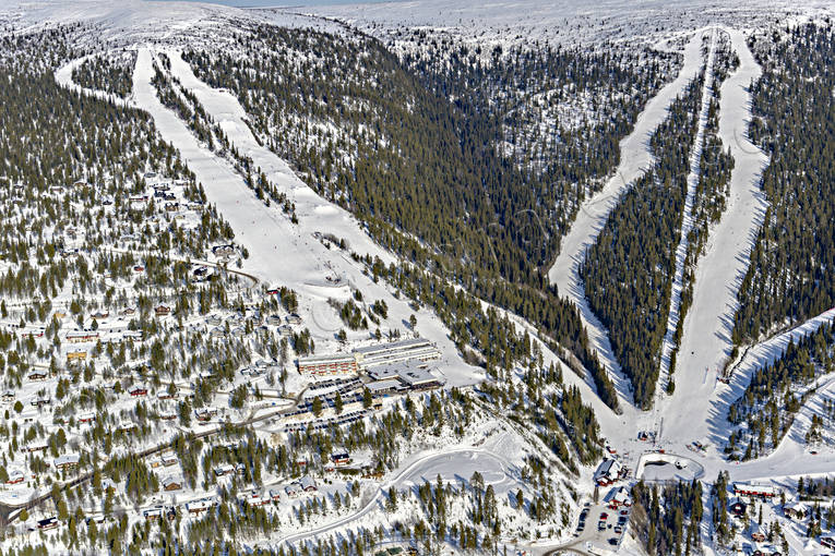 Björnrike Skidanläggning anläggningar, Björnrike, drönarbilder, drönarfoto, flygbild, flygbilder, Flygfoto, flygfoton, Härjedalen, skidanläggning, skidbackar, skidort, vinter