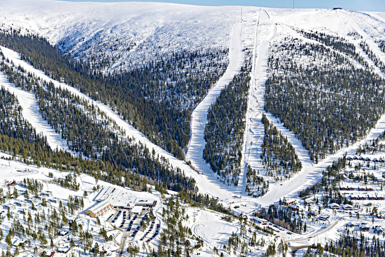 Björnrike Skidanläggning anläggningar, Björnrike, drönarbilder, drönarfoto, flygbild, flygbilder, Flygfoto, flygfoton, Härjedalen, skidanläggning, skidbackar, skidort, vinter