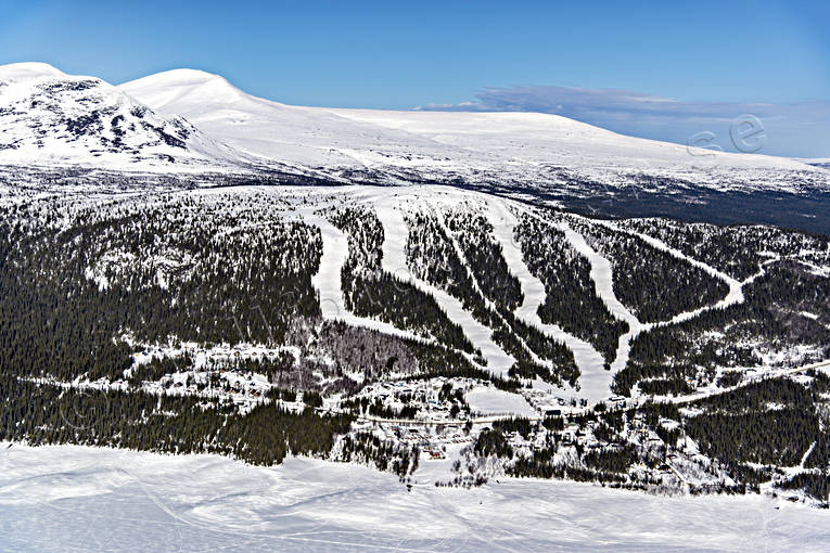 borga, Borgafjll, drnarbild, drnarbilder, drnarfoto, flygbild, flygbilder, Flygfoto, flygfoton, Klverfjllet, Landskap, lappland, Lillfjllet, nedfarter, samhllen, skidbackar, vinter
