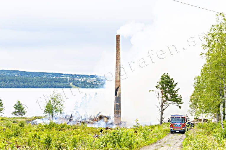Brand i Tegelbruket Vålbacken brand, eldsvåda, nybruket, skorsten, tegelbruk, Vålbackens
