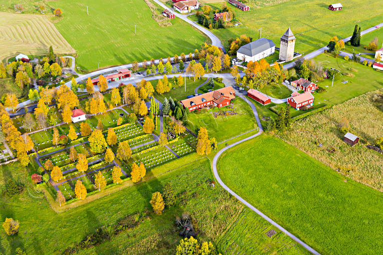 Brunflo kyrka och Kastal Brunflo, drönarbilder, drönarfoto, flygbild, flygbilder, Flygfoto, flygfoton, Jämtland, kastalen, kyrka, kyrkor, samhällen