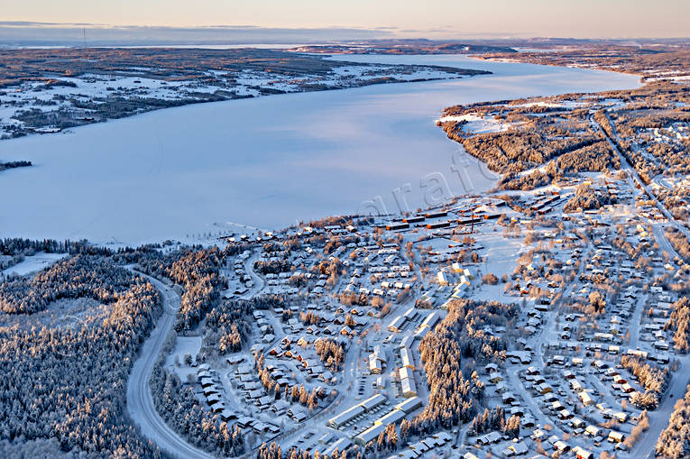 Brunflo och Brunfloviken Brunflo, Brunfloviken, drönarbild, drönarbilder, drönarfoto, flygbild, flygbilder, Flygfoto, flygfoton, Jämtland, Landskap, samhällen, Sjöändan, Storsjön, storviken, vinter