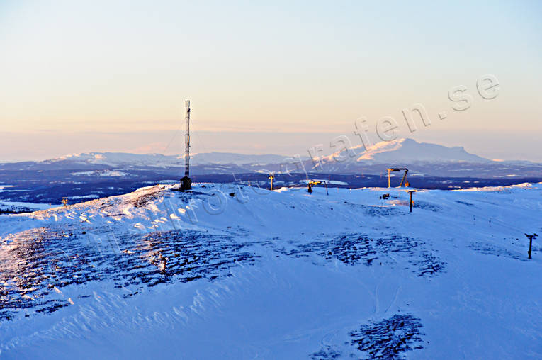 Bydalen Västerfjället mot Åreskutan Bydalen, drönarbilder, drönarfoto, flygbild, flygbilder, Flygfoto, flygfoton, Jämtland, Landskap, radiomast, skidlift, telefonmast, vinter, Västerfjället, Åreskutan