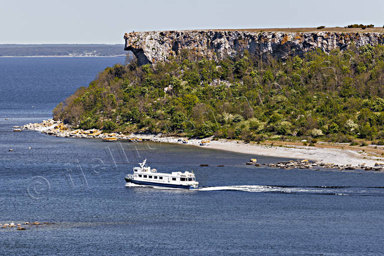 båt, båtar, fartyg, Gotland, hav, havet, havsstrand, kommunikationer, naturreservat, Norderhamn, sommar, Stora Karlsö, strand, turism, uteliv
