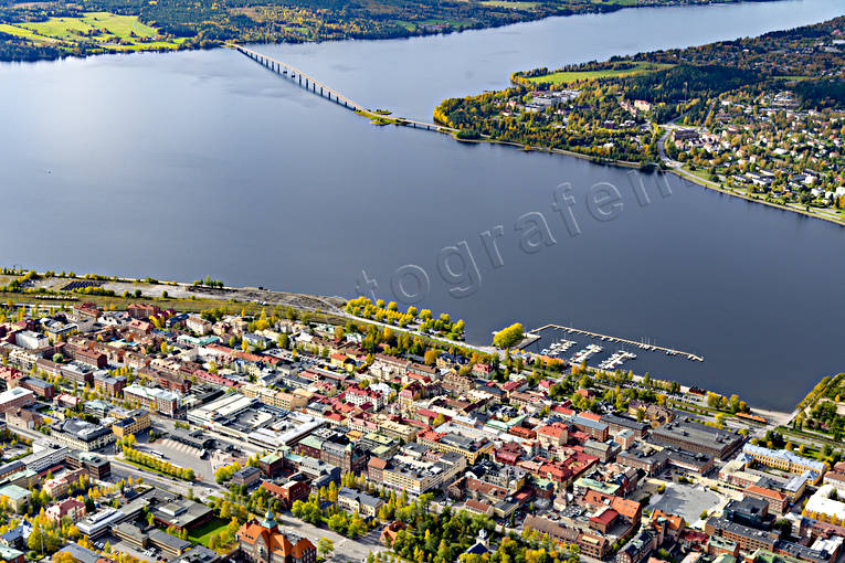 centrum, drnarbilder, drnarfoto, flygbild, flygbilder, Flygfoto, flygfoton, hamn, hamnen, hst, Jmtland, odenslund, Odensvik, smbtshamn, stder, Vallsundsbron, stersund