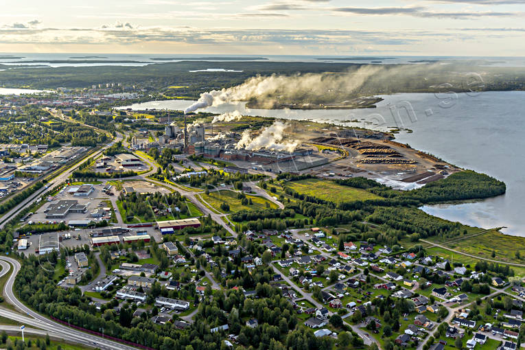 Degeränget och pappersbruket Degeränget, drönarbilder, drönarfoto, flygbild, flygbilder, Flygfoto, flygfoton, Kappa, Landskap, Norrbotten, pappersbruk, pappersbruket, Piteå, samhällen, Smurfit, sommar