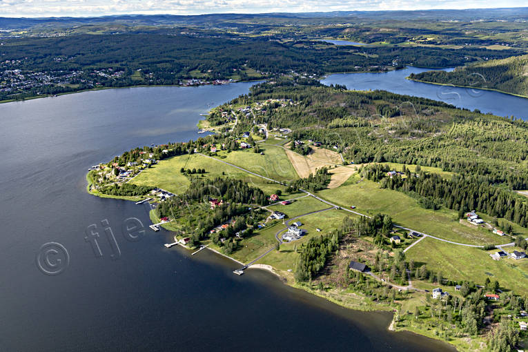 Dekarsön Ö-vik Flygfoto Dekarsöfjärden, Dekarsön, drönarbild, drönarbilder, drönarfoto, flygbild, flygbilder, Flygfoto, flygfoton, kustnära, lyxvillor, Lövudden, sommar, stugor, villor, Ångermanland, Örnsköldsvik