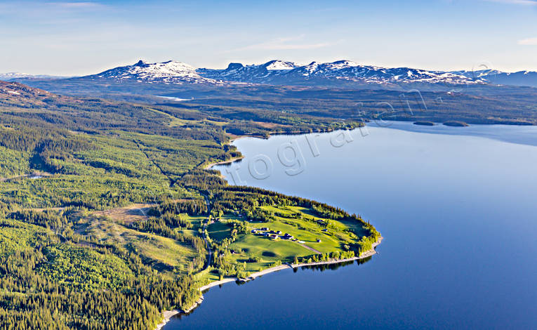 Digernäset vid Kallsjön Digernäset, drönarbild, drönarbilder, drönarfoto, flygbild, flygbilder, Flygfoto, flygfoton, Jämtland, Kallsedet, Kallsjön, Landskap, Manshögarna, sommar