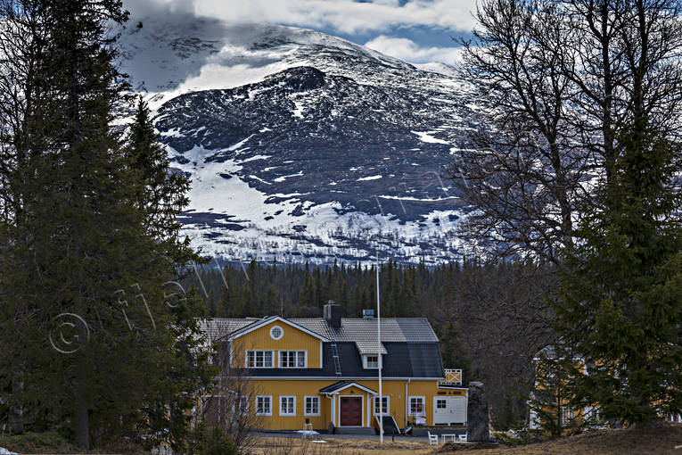 byggnad, byggnader, Enafors, Enaforsholm, Enaforsholm friluftsgrd, fjll, fjllgrd, fjlltopp, fjlltoppar, grdar, hgfjll, Jmtland, Landskap, natur, Snasahgarna, Snasamassivet, Snasen, Storsnasen, vr, vrvinter, re