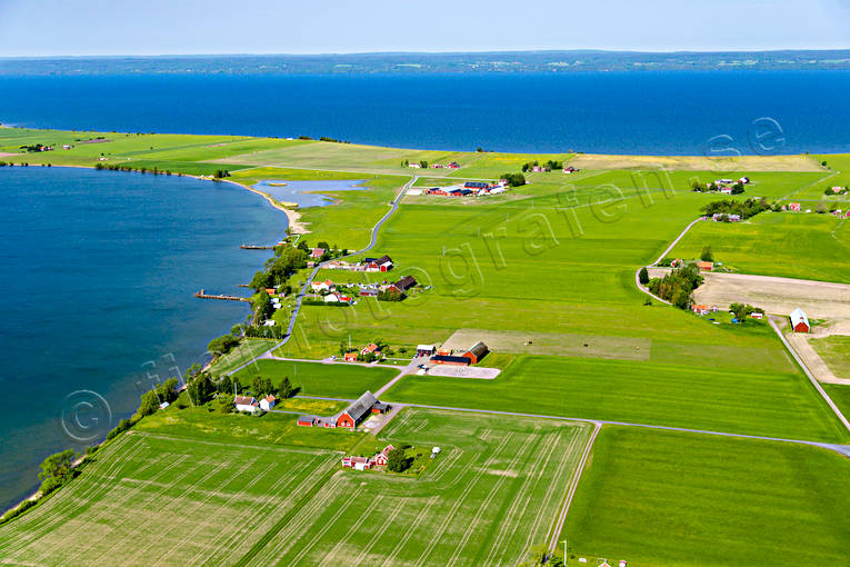 Erstad på Visingsö drönarbilder, drönarfoto, Erstad, Erstad kärr, Erstadviken, flygbild, flygbilder, Flygfoto, flygfoton, Landskap, Småland, sommar, Visingsö