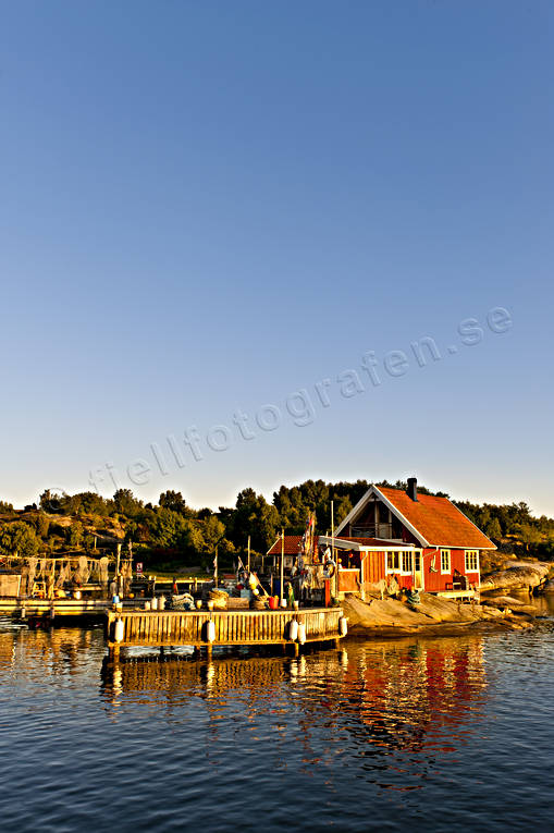 anlggningar, arbete, brygga, hav, sommar, stugor, Vstergtland, yrkesfiske, rstider