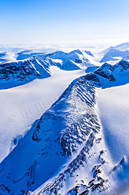 drnarbilder, drnarfoto, flygbild, flygbilder, Flygfoto, flygfoton, glacir, glacirer, Landskap, lappland, Ruopsoktjhkk, Svenska Fjllen, vinter, hpar, hpartjhkk, par