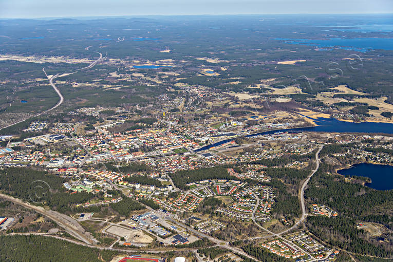 Flygbild Söderhamn Klossdammen centrum, drönarbilder, drönarfoto, flygbild, flygbilder, Flygfoto, flygfoton, Hälsingland, Klossdammen, samhällen, städer, Söderhamn, vår
