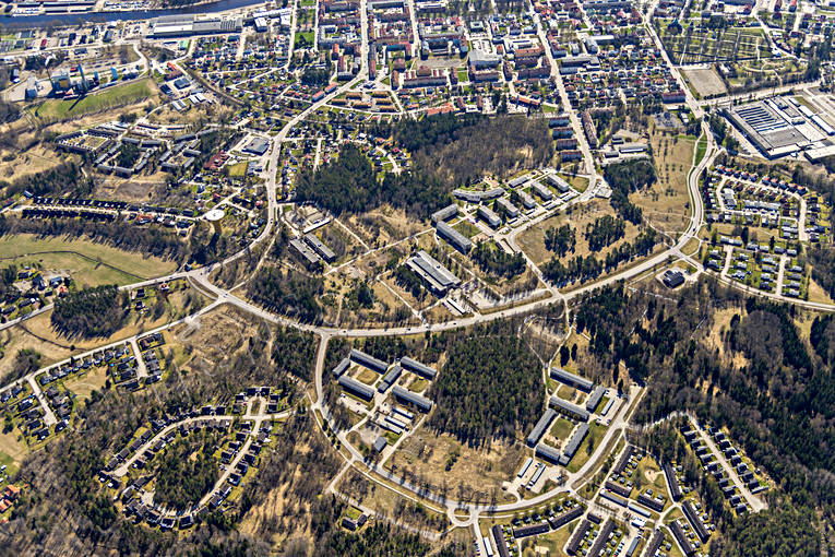 Flygbild Söderhamn Norrberget Bergbacken, drönarbilder, drönarfoto, flygbild, flygbilder, Flygfoto, flygfoton, Hälsingland, Mossberget, Norrberget, samhällen, städer, Söderhamn, vattentorn, vår, Åsberget
