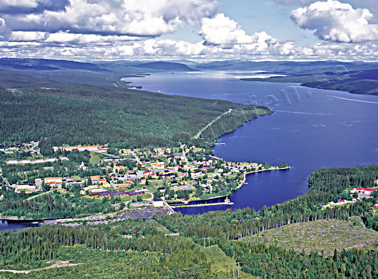 drnarbilder, drnarfoto, flygbild, flygbilder, Flygfoto, flygfoton, Frostviken, Gddede, Jmtland, Kvarnbergsvattnet, Landskap, samhlle, samhllen, sommar, Strms Vattudal