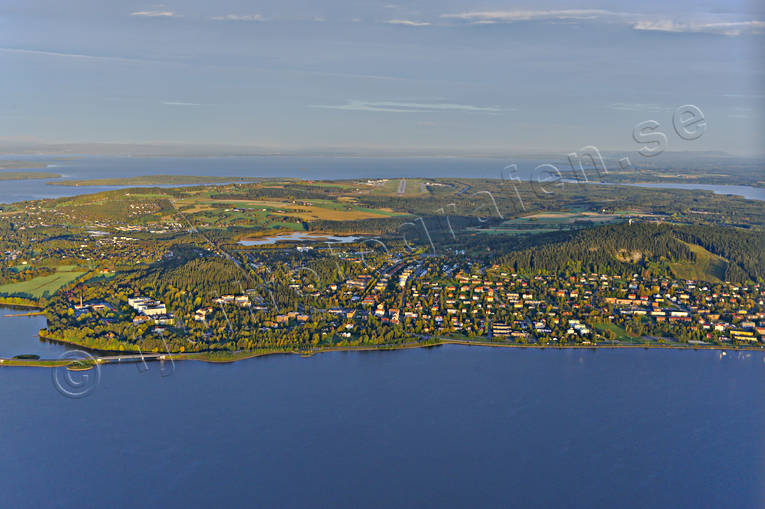 Flygbild över Frösön drönarbilder, drönarfoto, flygbild, flygbilder, Flygfoto, flygfoton, Frösön, höst, Jämtland, städer, Östersund