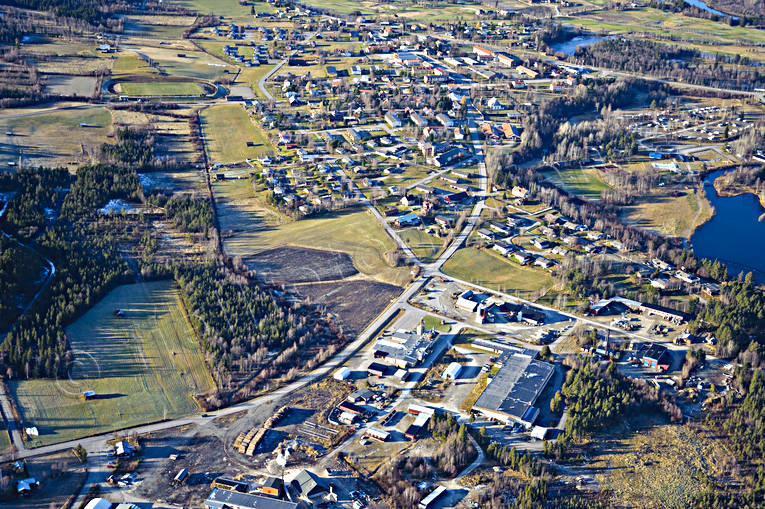 Flygbild över Hede drönarbilder, drönarfoto, flygbild, flygbilder, Flygfoto, flygfoton, Hede, Härjedalen, höst, samhällen