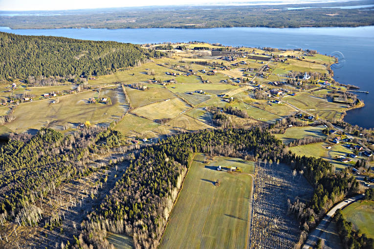 Flygbild över Hoverberg byar, drönarbilder, drönarfoto, flygbild, flygbilder, Flygfoto, flygfoton, Hoverberg, höst, Jämtland, Landskap