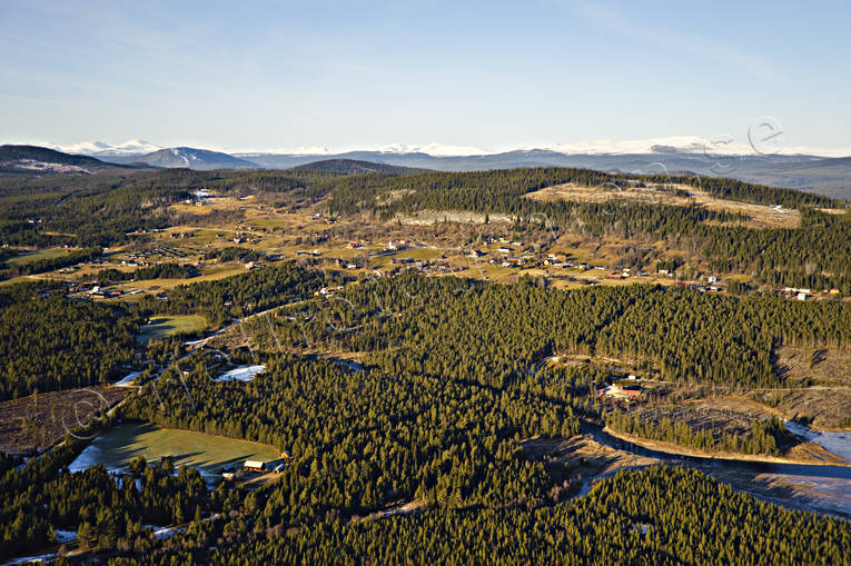Flygbild över Tännäs drönarbilder, drönarfoto, flygbild, flygbilder, Flygfoto, flygfoton, Härjedalen, höst, samhälle, samhällen, Tännäs
