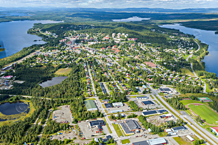 Flygbild över Vilhelmina drönarbilder, drönarfoto, flygbild, flygbilder, Flygfoto, flygfoton, lappland, samhällen, sommar, Vilhelmina