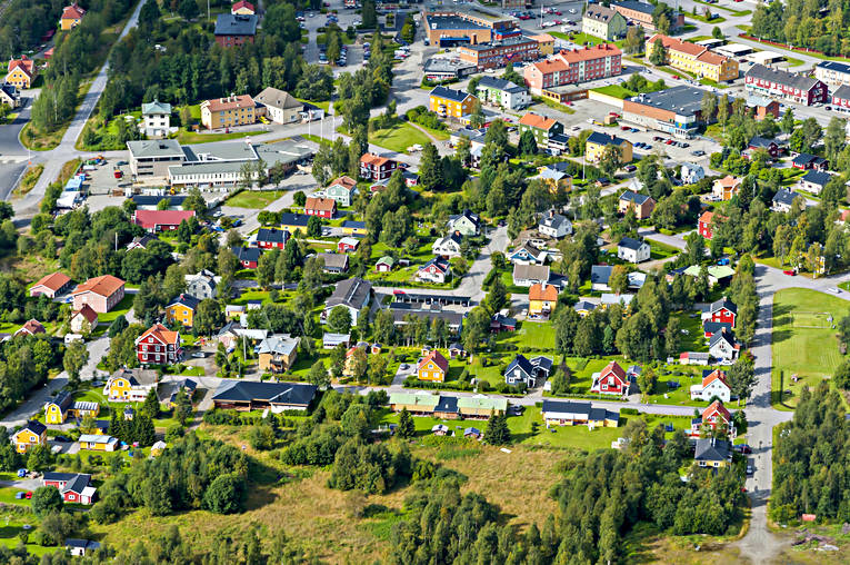 Flygbild över Vilhelmina drönarbilder, drönarfoto, flygbild, flygbilder, Flygfoto, flygfoton, lappland, samhällen, sommar, Vilhelmina