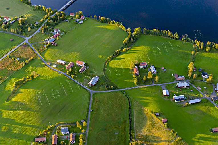 Flygfoto Nyland Krokom byar, drönarbild, drönarbilder, drönarfoto, Fannbyn, flygbild, flygbilder, Flygfoto, flygfoton, Jämtland, Krokomsviken, Kroksgård, Nyland, sommar, Utgård, Ås