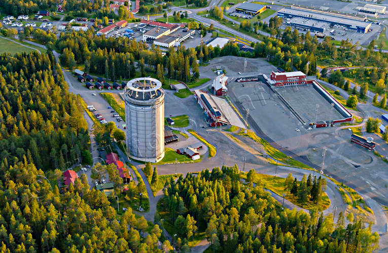 Flygfoto Skidstadion Arktura Arktura, drönarbild, drönarbilder, drönarfoto, flygbild, flygbilder, Flygfoto, flygfoton, jämtkraft, Jämtland, kväll, skidskyttebana, Skidstadion, skjutvall, sommar, städer, termos, Östersund