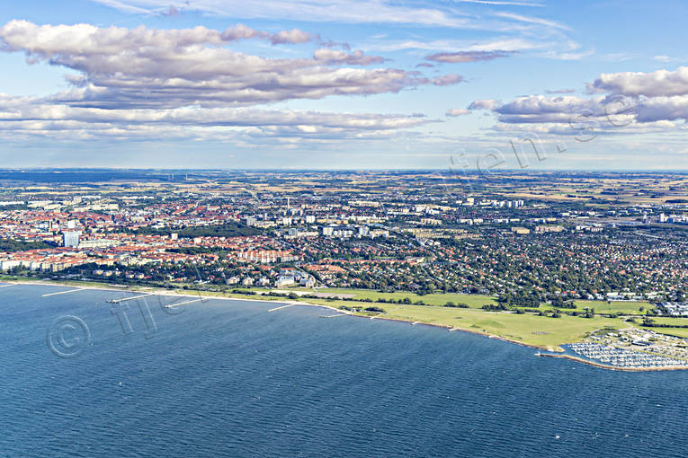 drnarbilder, drnarfoto, flygbild, flygbilder, Flygfoto, flygfoton, Limhamnsfltet, Malm, Skne, sommar, stder, Vstra frstaden