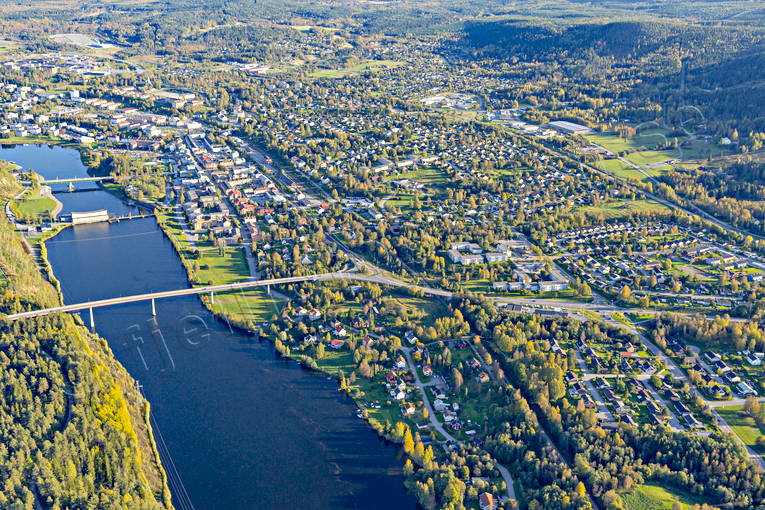 drnarbilder, drnarfoto, flygbild, flygbilder, Flygfoto, flygfoton, garnisonsstad, hst, samhllen, Solatunum, Sollefte, ngermanland, ngermanlven