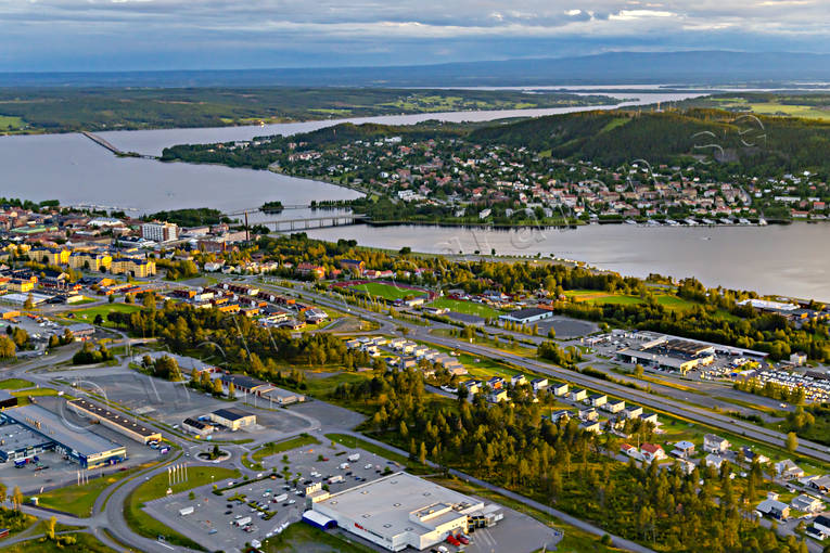 drnarbild, drnarbilder, drnarfoto, flygbild, flygbilder, Flygfoto, flygfoton, Frsn, ICA Maxi, Jmtland, kvll, sommar, Stadsdel Norr, stder, stersund