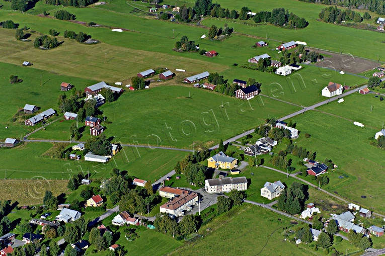 drnarbilder, drnarfoto, flygbild, flygbilder, Flygfoto, flygfoton, grdar, Jmtland, sommar, stugor, Tullingss