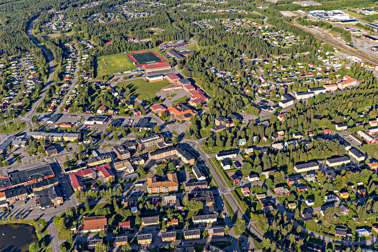 drnarbilder, drnarfoto, flygbild, flygbilder, Flygfoto, flygfoton, Norrbotten, samhllen, sommar, lvsbyn