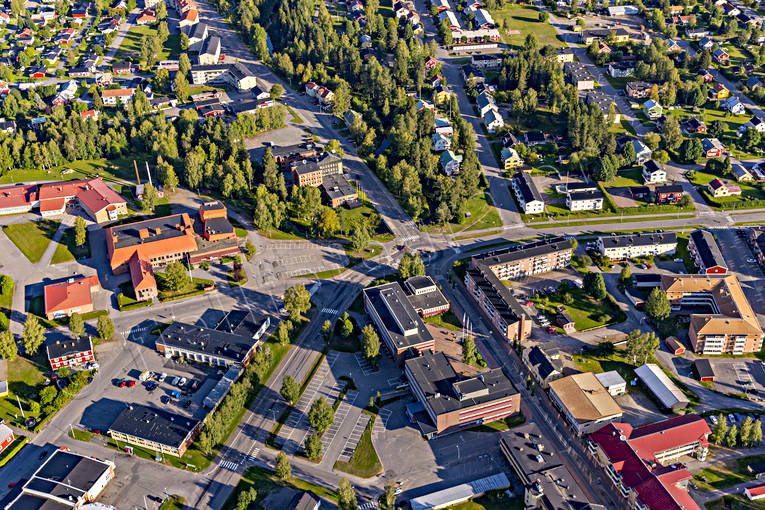 drnarbilder, drnarfoto, flygbild, flygbilder, Flygfoto, flygfoton, Norrbotten, samhllen, sommar, lvsbyn