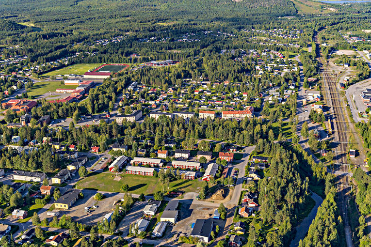 drnarbilder, drnarfoto, flygbild, flygbilder, Flygfoto, flygfoton, Norrbotten, samhllen, sommar, lvsbyn