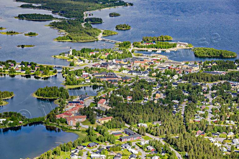 Flygfoto över Arjeplog Arjeplog, Arjepluovve, drönarbild, drönarbilder, drönarfoto, flygbild, flygbilder, Flygfoto, flygfoton, Hornavan, Kraja, lappland, samhällen