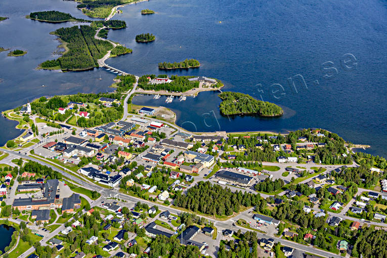 Flygfoto över Arjeplog Arjeplog, Arjepluovve, drönarbild, drönarbilder, drönarfoto, flygbild, flygbilder, Flygfoto, flygfoton, Kraja, lappland, samhällen