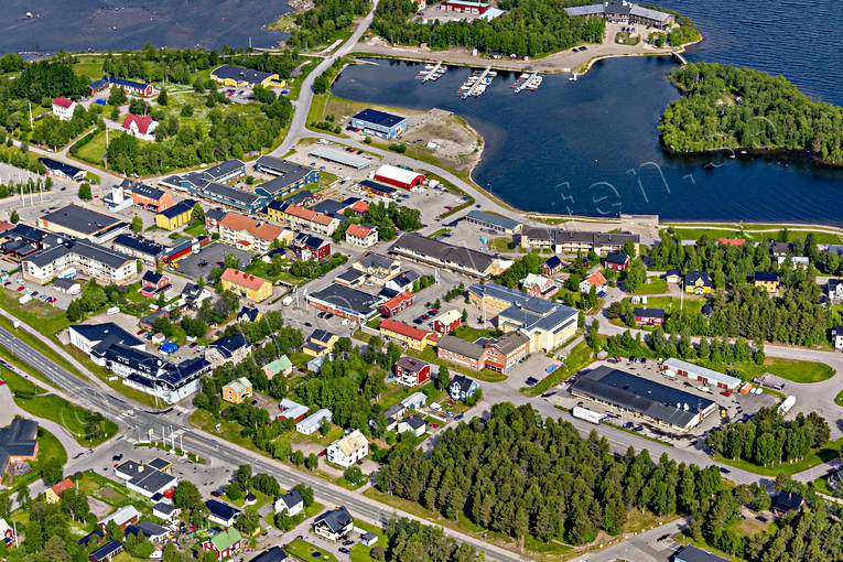 Flygfoto över Arjeplog Arjeplog, Arjepluovve, drönarbild, drönarbilder, drönarfoto, flygbild, flygbilder, Flygfoto, flygfoton, Kraja, lappland, samhällen