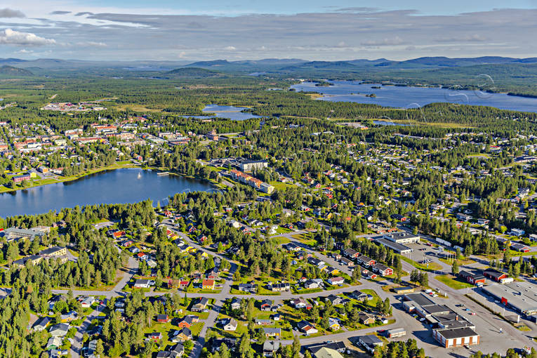 Flygfoto över Arvidsjaur Arvidsjaur, Arvidsjaursjön, drönarbilder, drönarfoto, flygbild, flygbilder, Flygfoto, flygfoton, lappland, samhällen