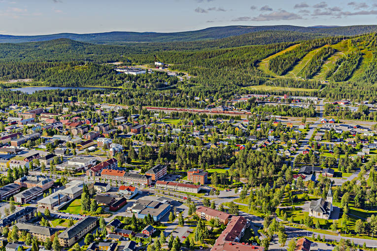 Flygfoto över Arvidsjaur Arvidsjaur, drönarbilder, drönarfoto, flygbild, flygbilder, Flygfoto, flygfoton, lappland, samhällen, sommar
