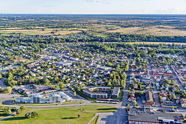 Flygfoto över Borgholm Borgholm, drönarbilder, drönarfoto, flygbild, flygbilder, Flygfoto, flygfoton, samhällen, sommar, Öland