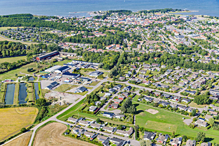 Flygfoto över Borgholm Borgholm, drönarbilder, drönarfoto, flygbild, flygbilder, Flygfoto, flygfoton, samhällen, sommar, Öland