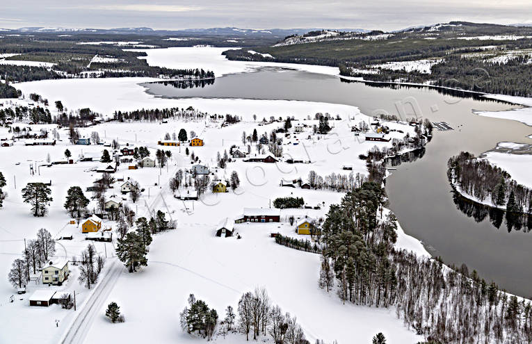 Flygfoto över Börtnan byar, Börtnan, Börtnessjön, drönarbild, drönarbilder, drönarfoto, flygbild, flygbilder, Flygfoto, flygfoton, Jämtland, Ljungan, vinter