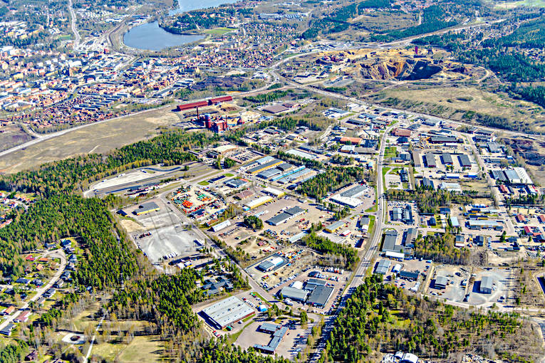 Flygfoto över Falun Dalarna, drönarbilder, drönarfoto, Falu gruva, Falu koppargruva, Falun, flygbild, flygbilder, Flygfoto, flygfoton, gruvområde, städer, vår