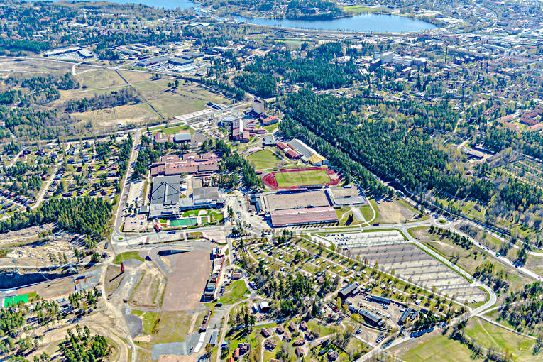 Flygfoto över Falun Dalarna, drönarbilder, Falun, flygbilder, Flygfoto, Järlinden, Lugnet, städer, vår