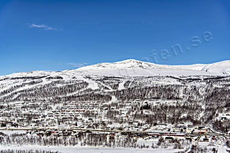 Flygfoto över Hemavan drönarbilder, drönarfoto, flygbild, flygbilder, Flygfoto, flygfoton, Hemavan, lappland, samhällen, skidort, vinter